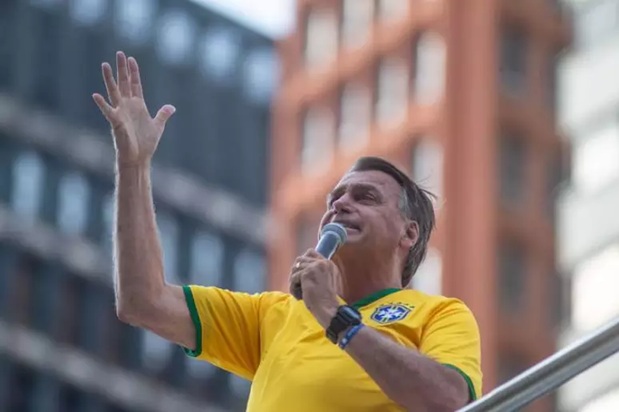 Bolsonaro participa de manifestação na Avenida Paulista e defende anistia para envolvidos em 8 de janeiro