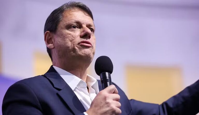 Gestão de Tarcísio em São Paulo chama atenção por investimentos e indicadores de desempenho