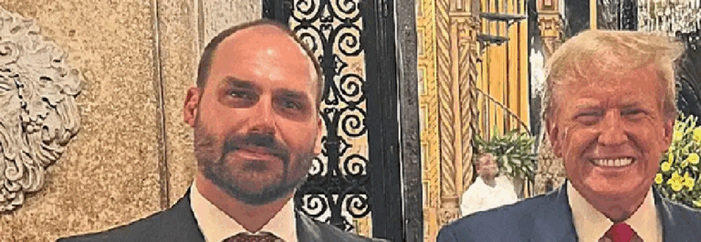 Movimentos políticos discutem possível saída de Eduardo Bolsonaro da Câmara